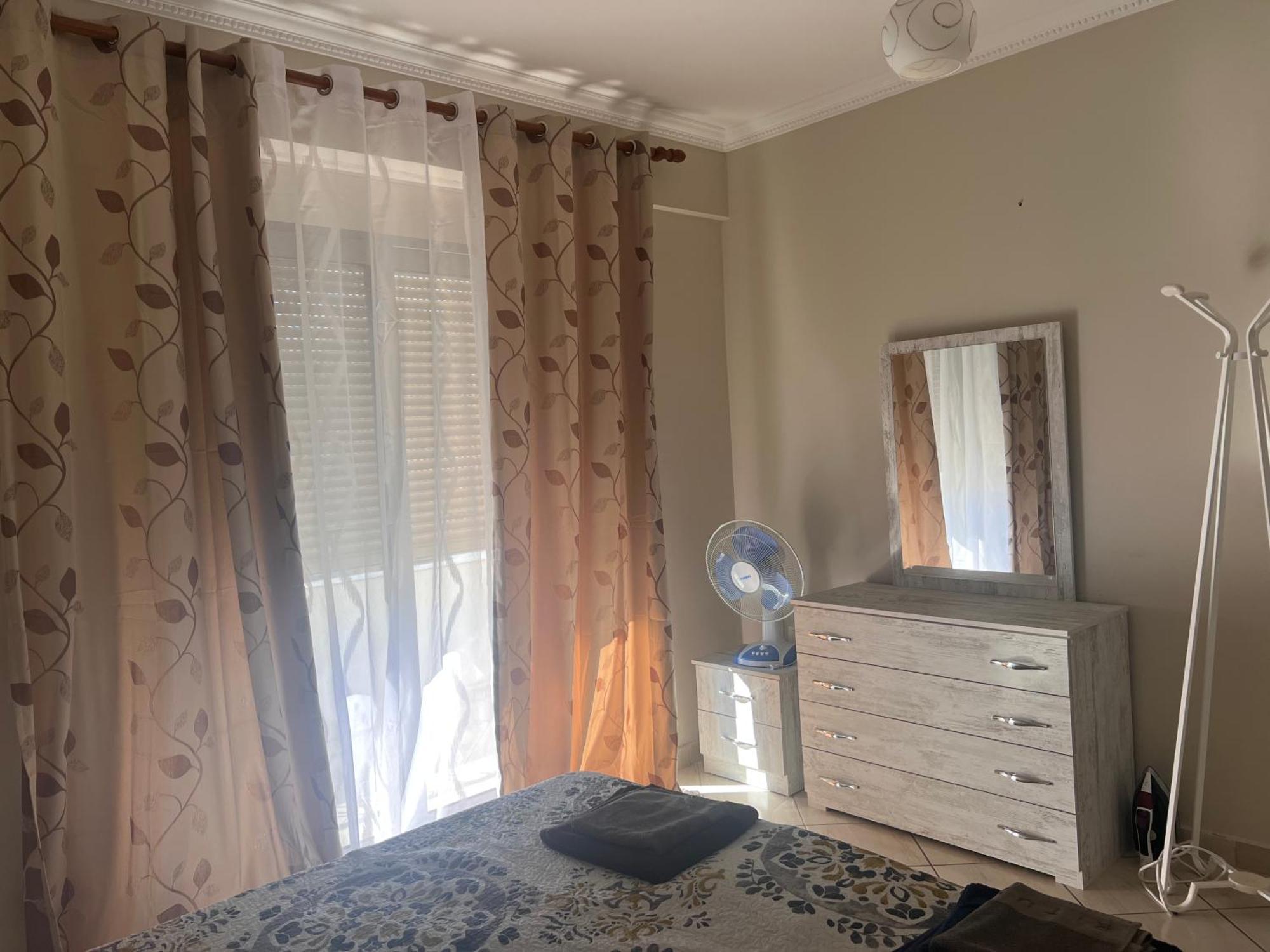 Lungomare Rei'S Apartment Дуррес Экстерьер фото